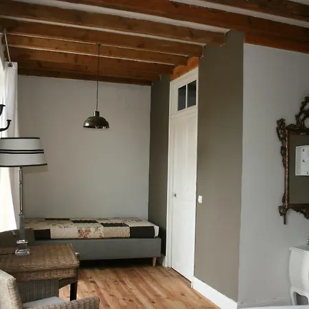 ベッド・アンド・ブレックファスト Quatre Saisons Pionsat